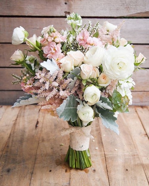 Wybierz bukiet: najpiękniejsze i najmodniejsze bukiety kwiatów - zdjęcie