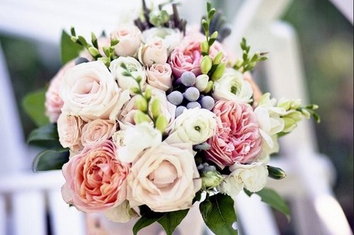Pasirinkite puokštę: gražiausios ir madingiausios gėlių puokštės - nuotrauka