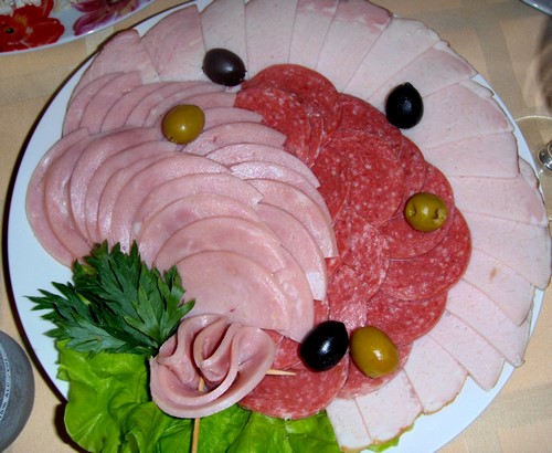 Mėsos pjaustymas: kaip padaryti mėsos pjaustymą - nuotraukų idėjos
