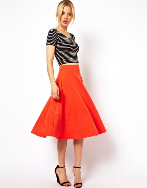 Fashionabla midi kjolar. Hur man bär en midi kjol - fotoidéer, nya föremål, trender