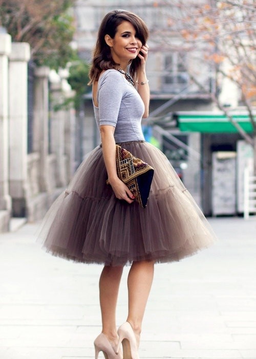 Fashionable midi skirts. How to wear a midi skirt - photo ideas, new items, trends