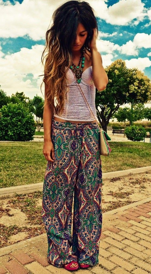 Boho style in clothes: unusual ideas on how to dress in a boho style