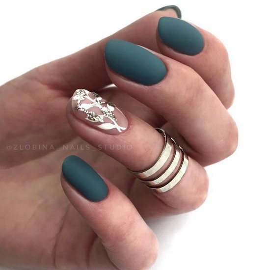 Piękny manicure na kwadratowych paznokciach - pomysły na zdjęcia, trendy w modzie