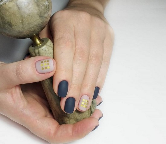 Mooie manicure op vierkante nagels - fotoontwerpideeën, modetrends