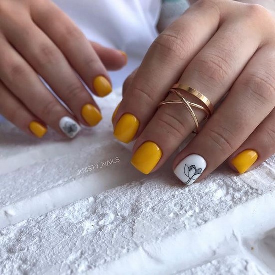 Vacker manikyr på fyrkantiga naglar - idéer för fotodesign, modetrender