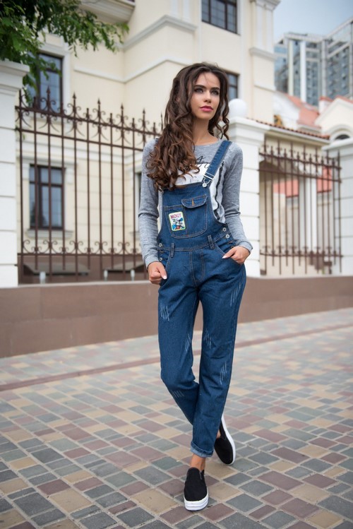 Ropa de jeans de moda y estilo de jeans: fotos, tendencias, tendencias, estilos
