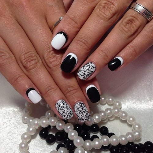 Luxurious manicure with lace - photos, news, ideas of patterns