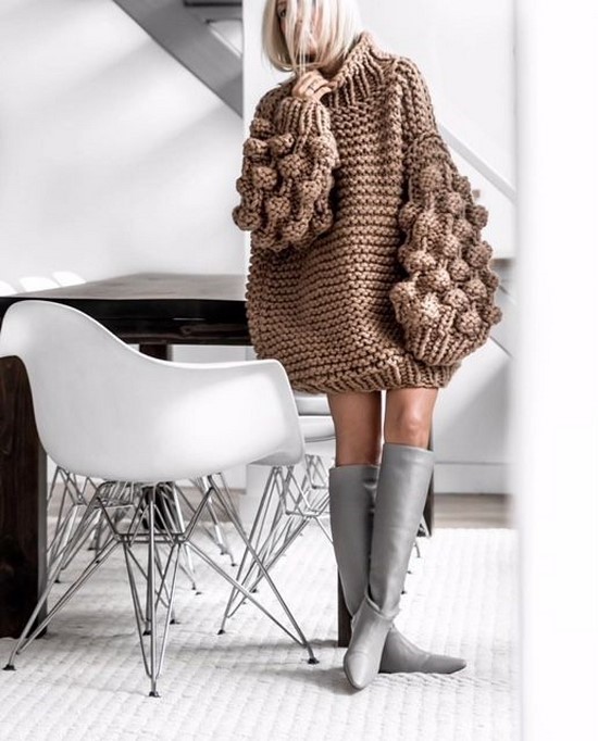 Fashion sweaters: photos, trends, styles