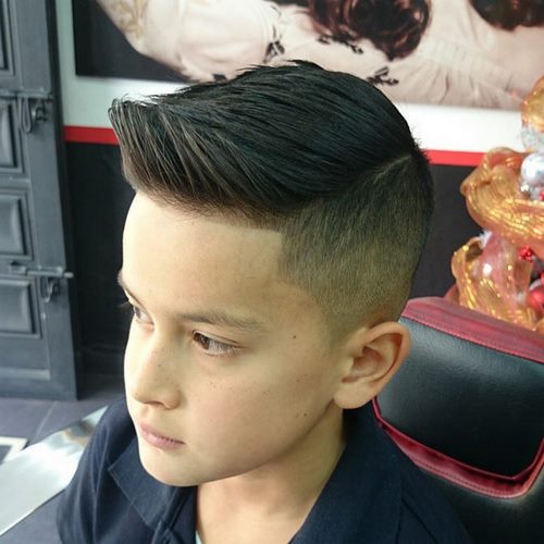 Trendiga frisyrer för pojkar. Foton frisyr idéer, trender, trender