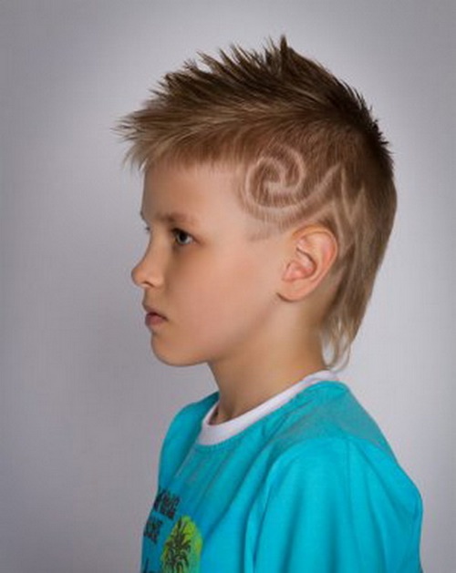 Cortes de pelo de moda para niños. Foto cortes de pelo ideas, tendencias, tendencias