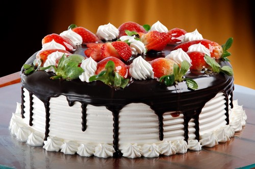Nejkrásnější koláče k výročí - nápady na fotografický design a výzdoba koláče