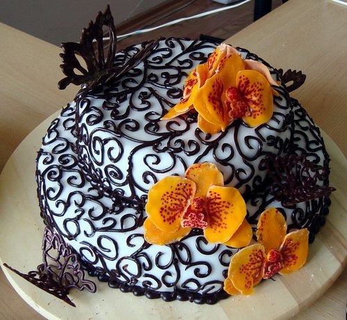 העוגות היפות ביותר לאמהות - רעיונות לצילום של עוגות איתם תוכלו לרצות אמא