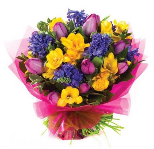 Beautiful spring bouquets of flowers and spring floral arrangements