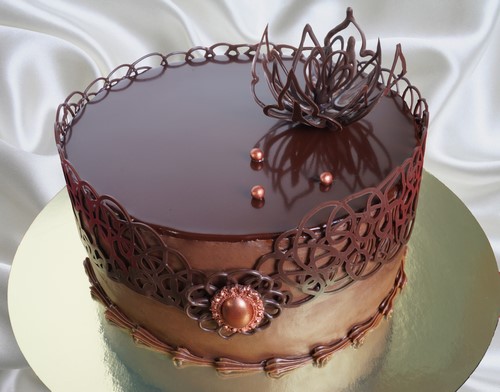 เค้กช็อคโกแลตที่สวยที่สุด - แนวคิดการตกแต่งภาพถ่ายการตกแต่งและการออกแบบ
