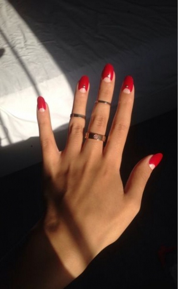 Manicure adorável em vermelho: novo