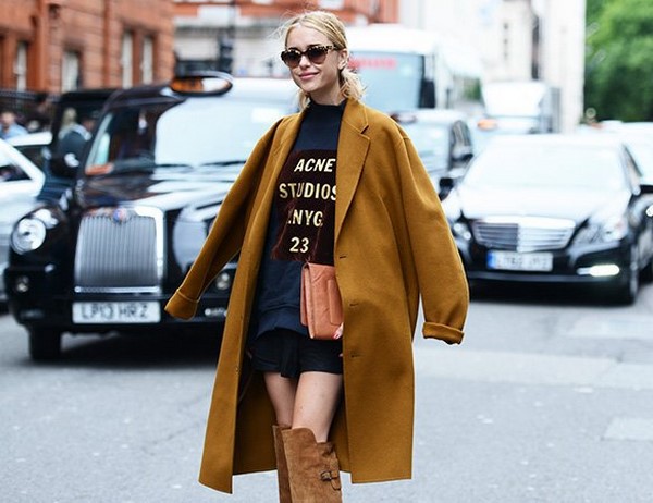 Fashionable looks with sweatshirts: photo news