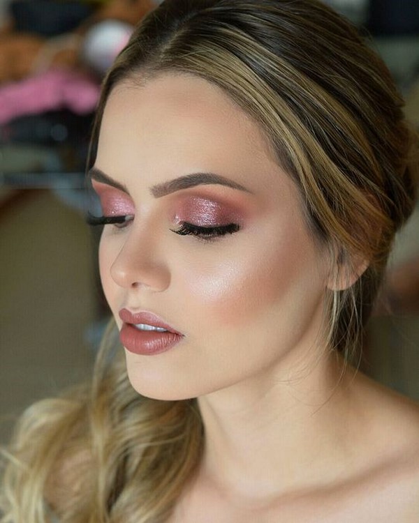 Brilliant makeup for the New Year 2020: the best photo ideas for New Year's makeup