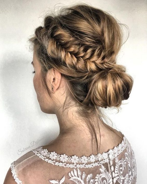 Amazing graduation hairstyles: fashion photo ideas, trends and trends of hairstyles