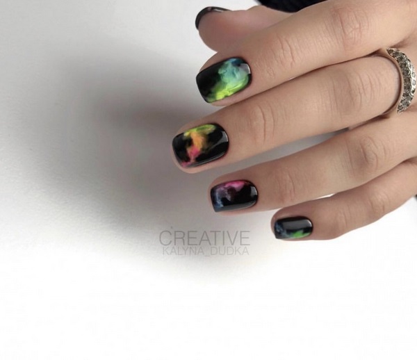 Цветни идеи за летен дизайн на ноктите - модни фото новини