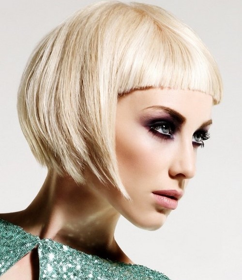 Tagli di capelli alla moda con asimmetria: innovazioni spettacolari e soluzioni eleganti