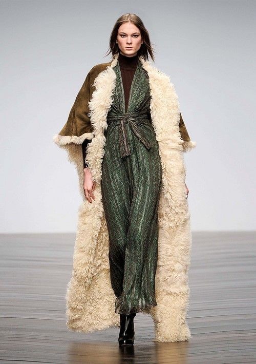 Modni kaputi od ovčije kože - najtoplija gornja odjeća sezone