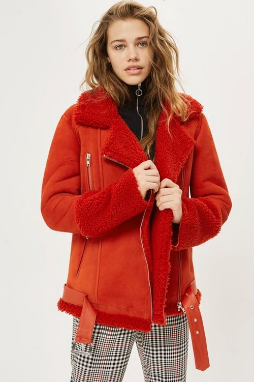 Módne kabáty z ovčej kože - najteplejší vrchný odev sezóny