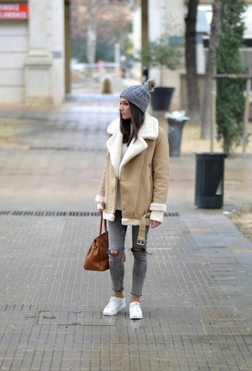 Fashionable sheepskin coats - the warmest outerwear of the season