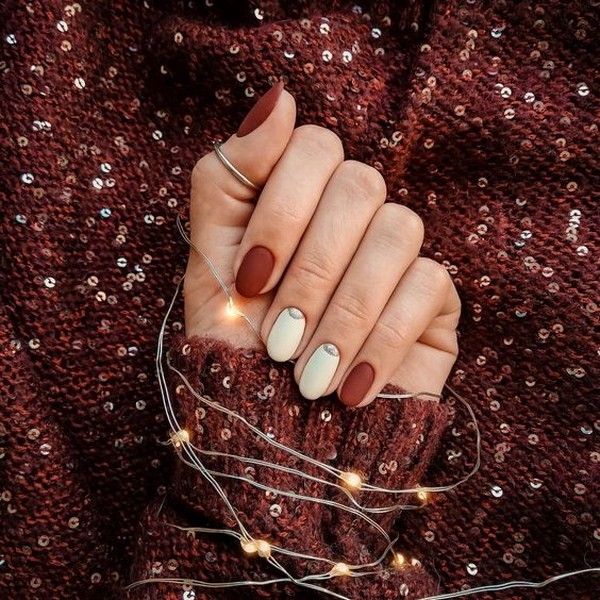 Superbe design des ongles: exclusivités photo des meilleures collections d'ongles
