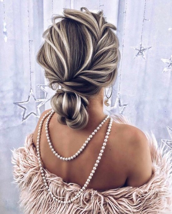 How to style your hair for the New Year. The most stylish hairstyles for New Year celebrations
